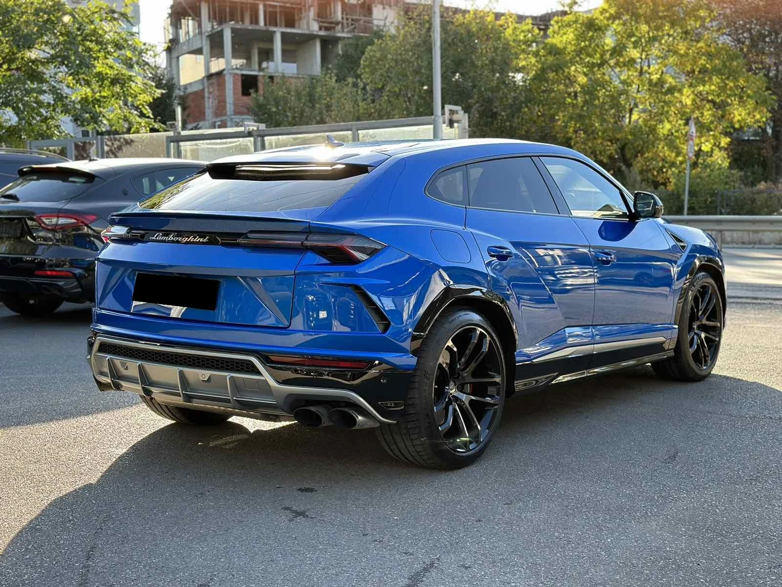 Lamborghini Urus  - изображение 7