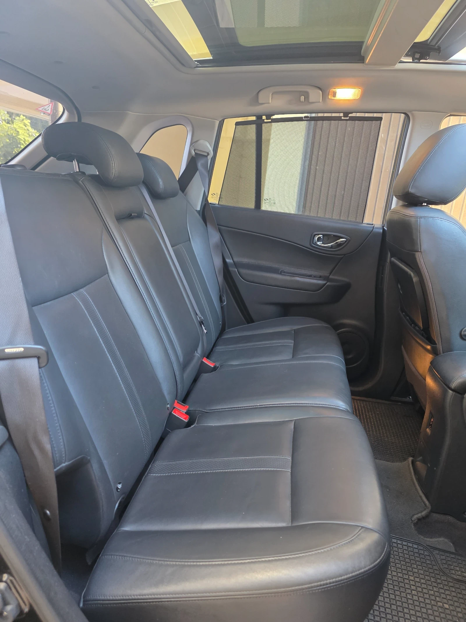 Renault Koleos FULL* PANO* KEYLESS* BOSE - изображение 4