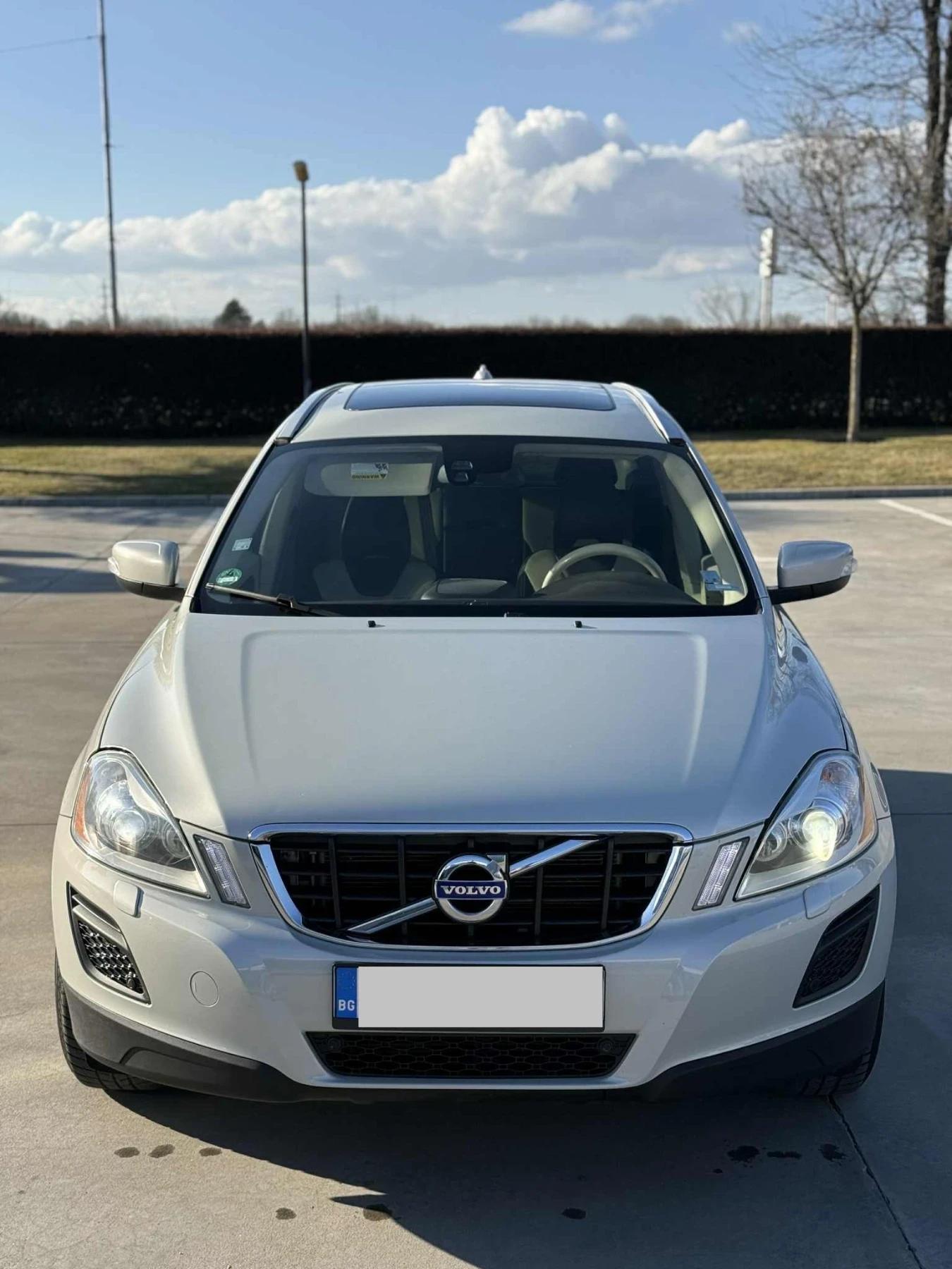 Volvo XC60 T6 - изображение 8