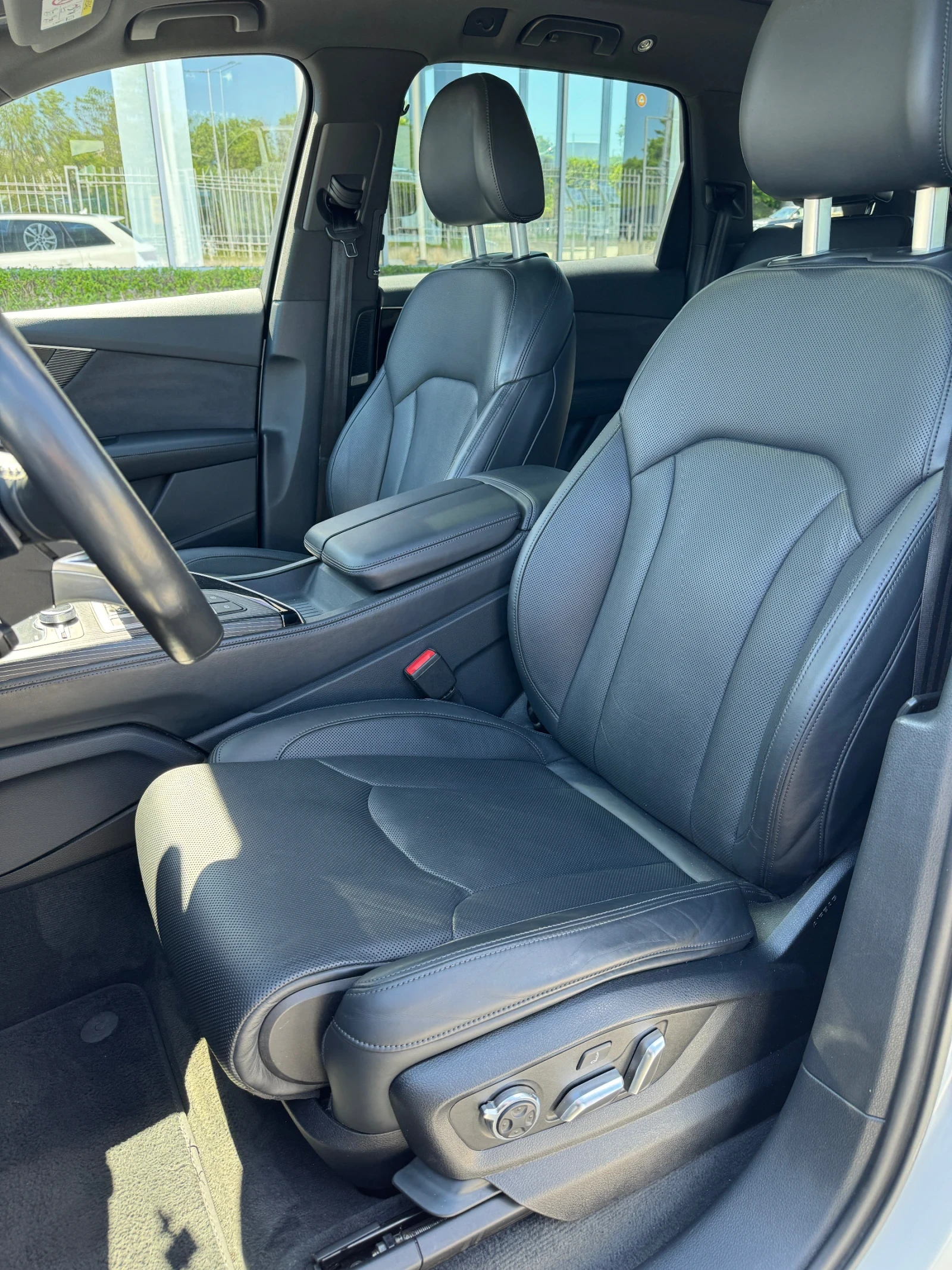 Audi SQ7 | Mobile.bg � ����������� 11