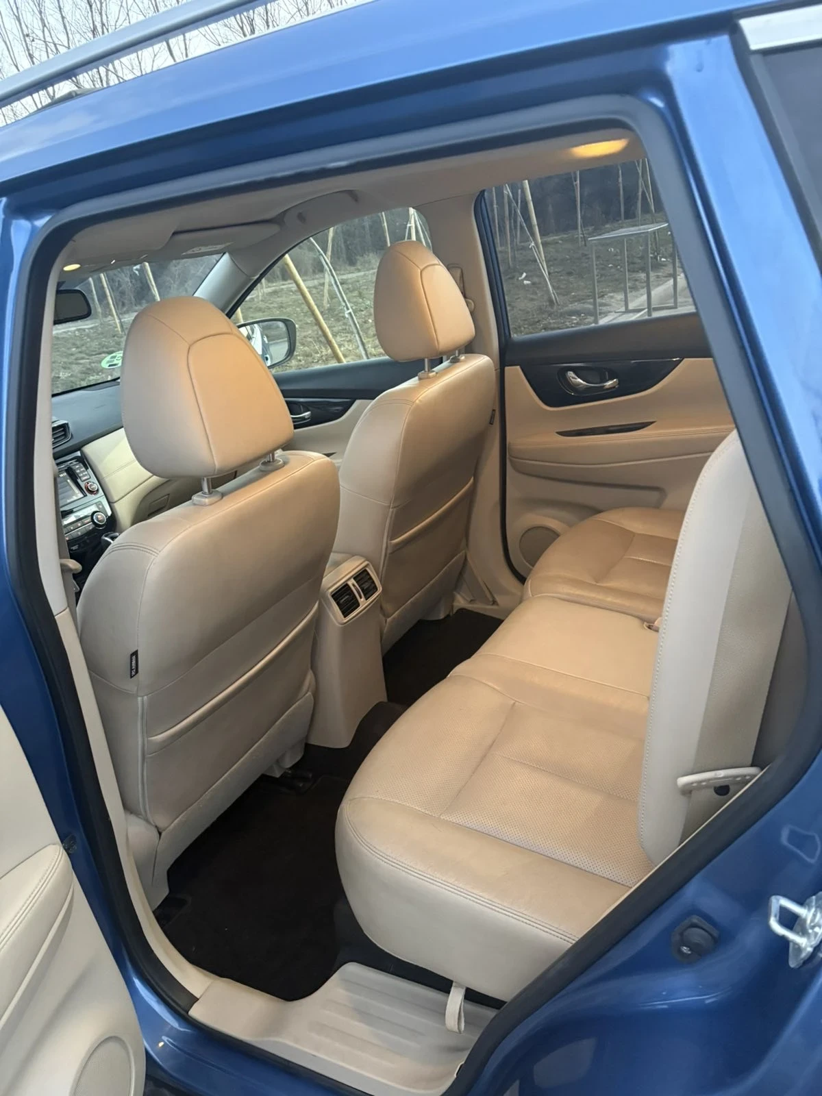 Nissan X-trail Tekna, снимка 10 - Автомобили и джипове - 53880671