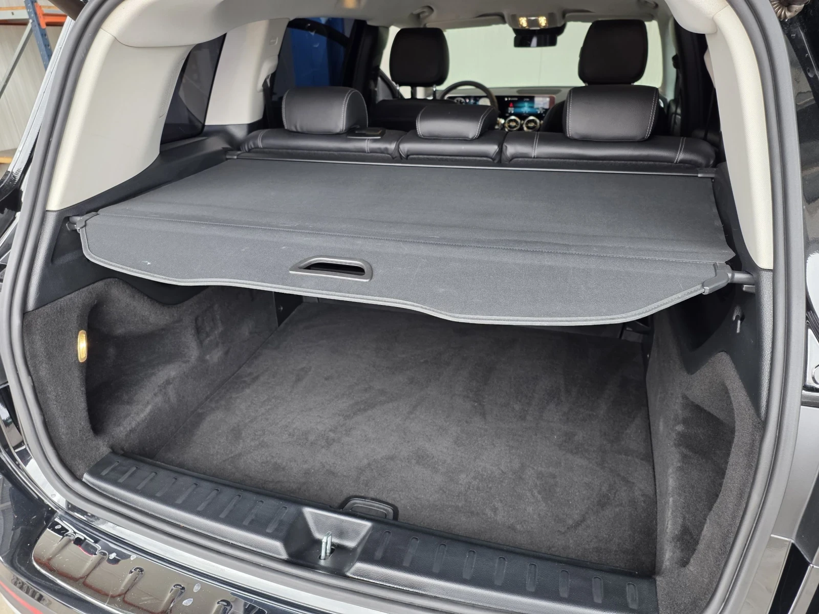 Mercedes-Benz GLB 200d, снимка 10 - Автомобили и джипове - 54007977