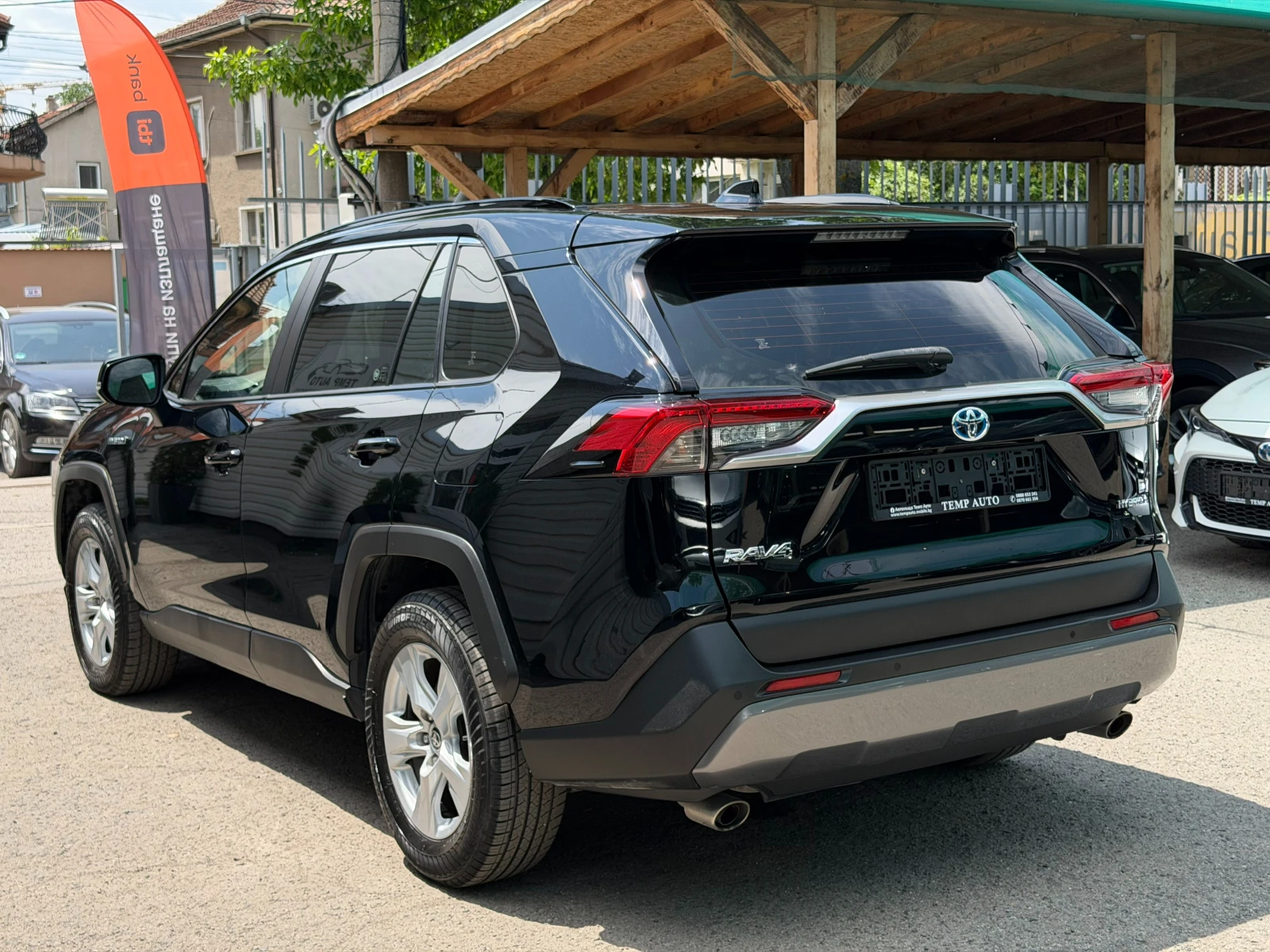 Toyota Rav4 2.5Hybrid* СЕРВИЗНА КНИЖКА С ПЪЛНА ИСТОРИЯ В TOYOT, снимка 7 - Автомобили и джипове - 54750204