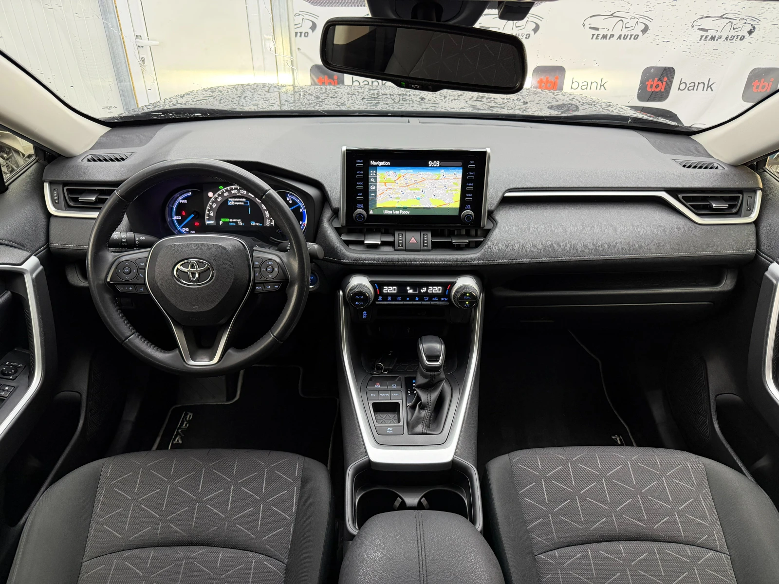 Toyota Rav4 2.5Hybrid* СЕРВИЗНА КНИЖКА С ПЪЛНА ИСТОРИЯ В TOYOT, снимка 10 - Автомобили и джипове - 54750204