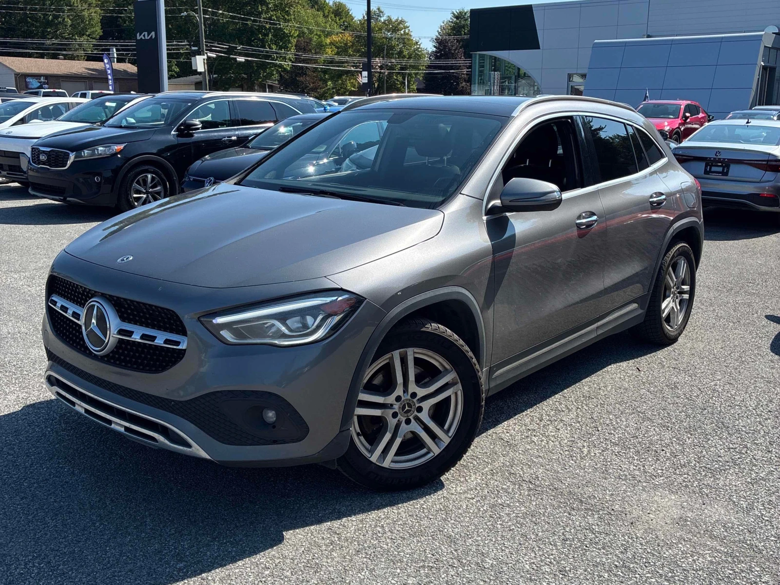 Mercedes-Benz GLA 250 * АВТОКРЕДИТ * ГЛАВНО ПРЕДСТАВИТЕЛСТВО