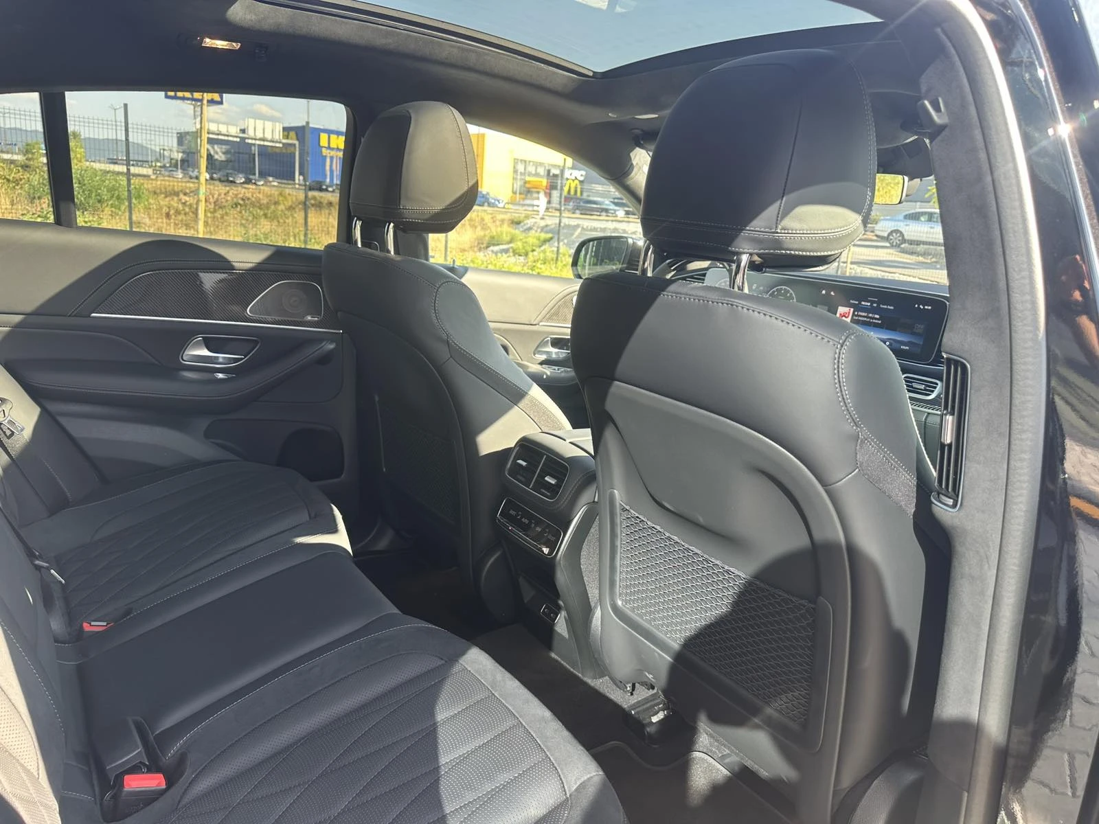 Mercedes-Benz GLE 63 S AMG Coupe 4Matic+ = MGT Select 2 = , снимка 16 - Автомобили и джипове - 56136725