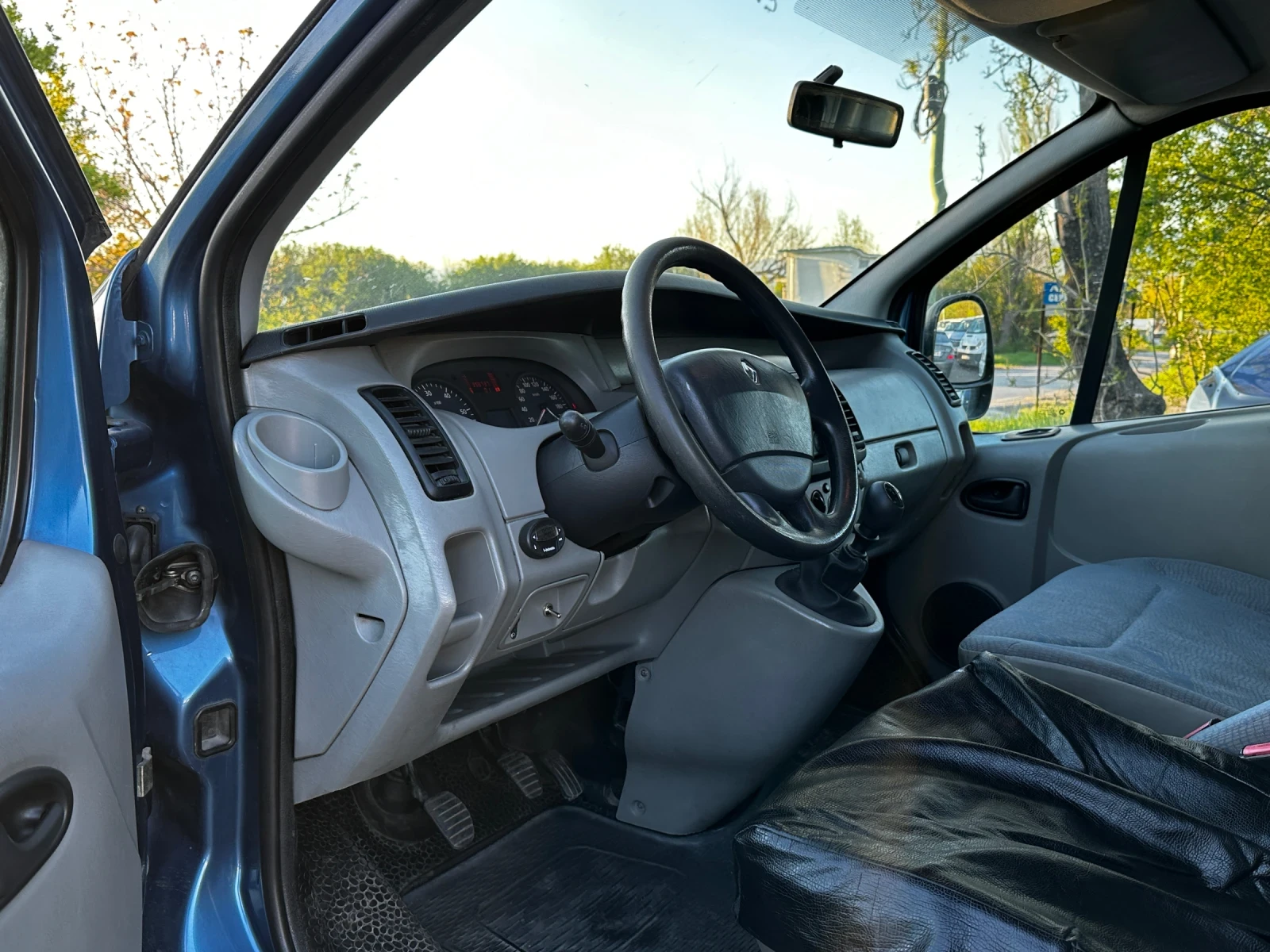 Renault Trafic  - изображение 7