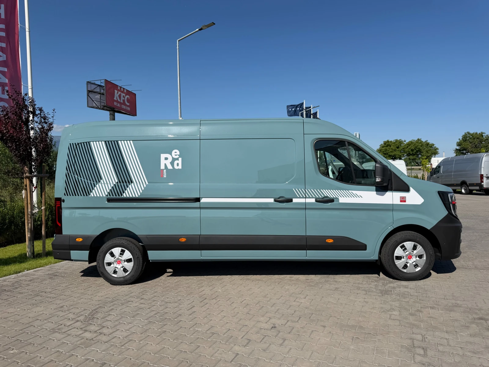 Renault Master RED EDITION* L3H2* ЧИСТО НОВ* НАЛИЧЕН* ЛИЗИНГ* , снимка 7 - Бусове и автобуси - 55414613