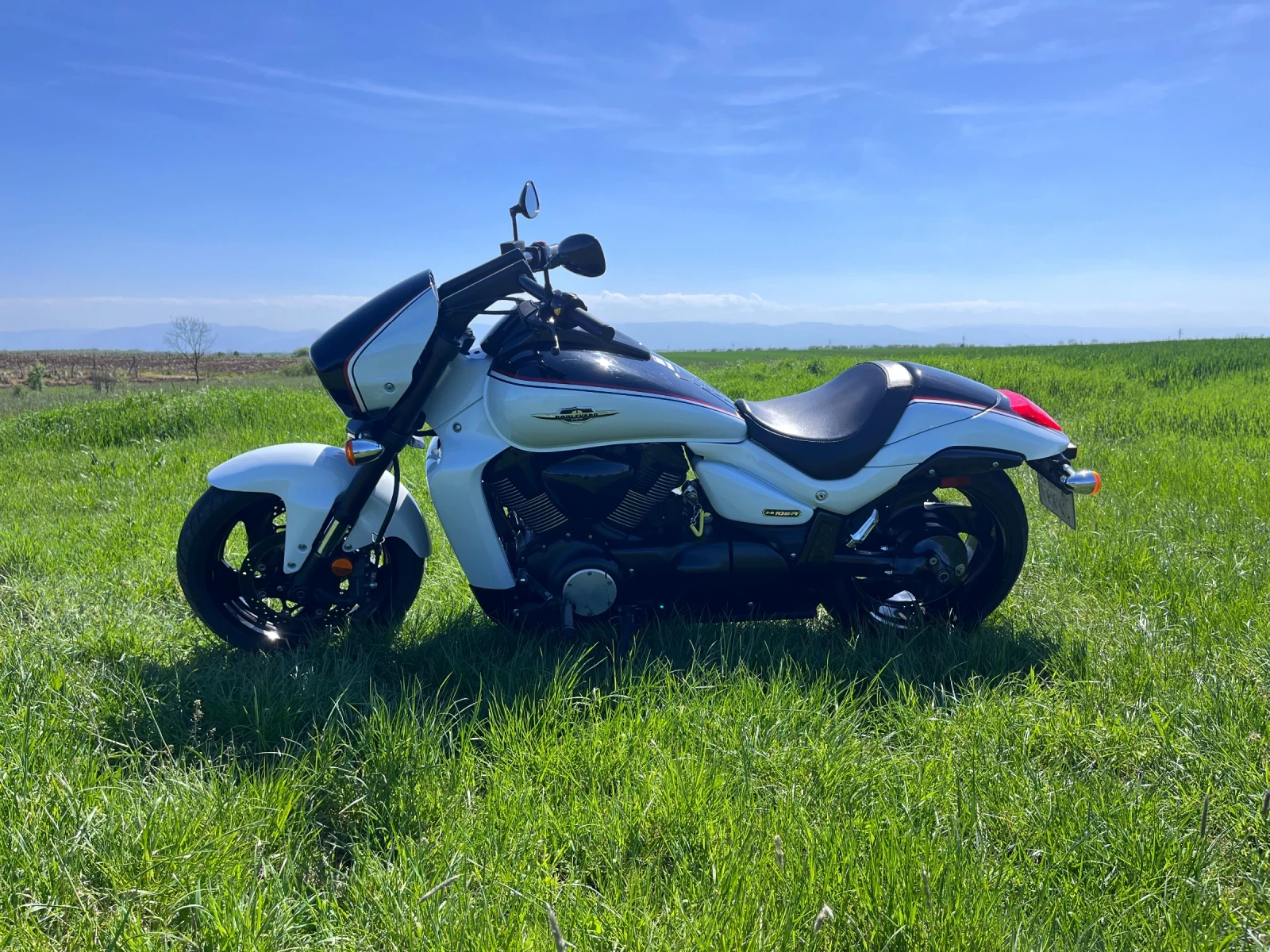 Suzuki Boulevard 1800, снимка 3 - Мотоциклети и мототехника - 54311701