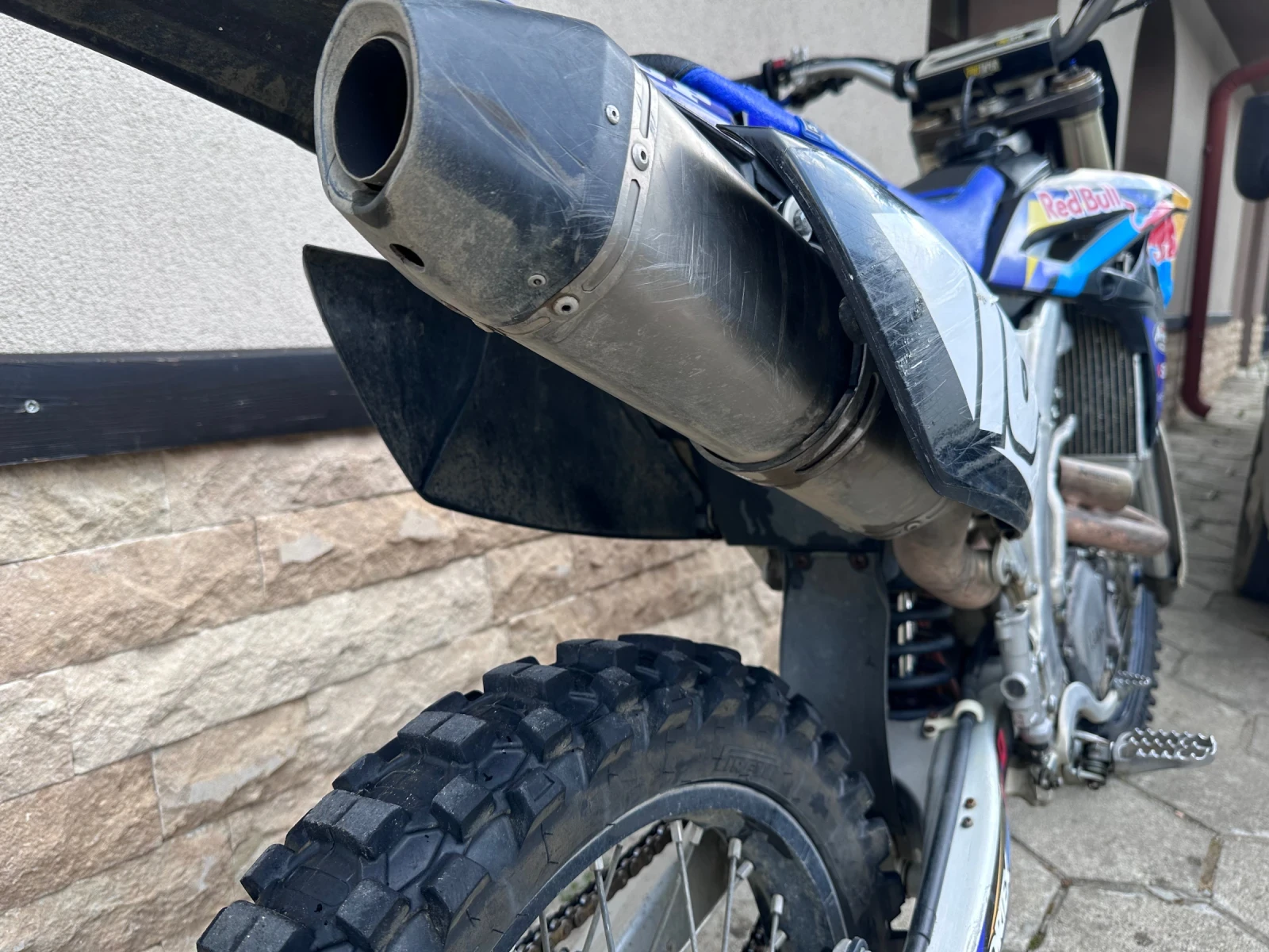 Yamaha Yzf Нов внос/Акрапович/Чисто нови гуми, снимка 7 - Мотоциклети и мототехника - 54768812
