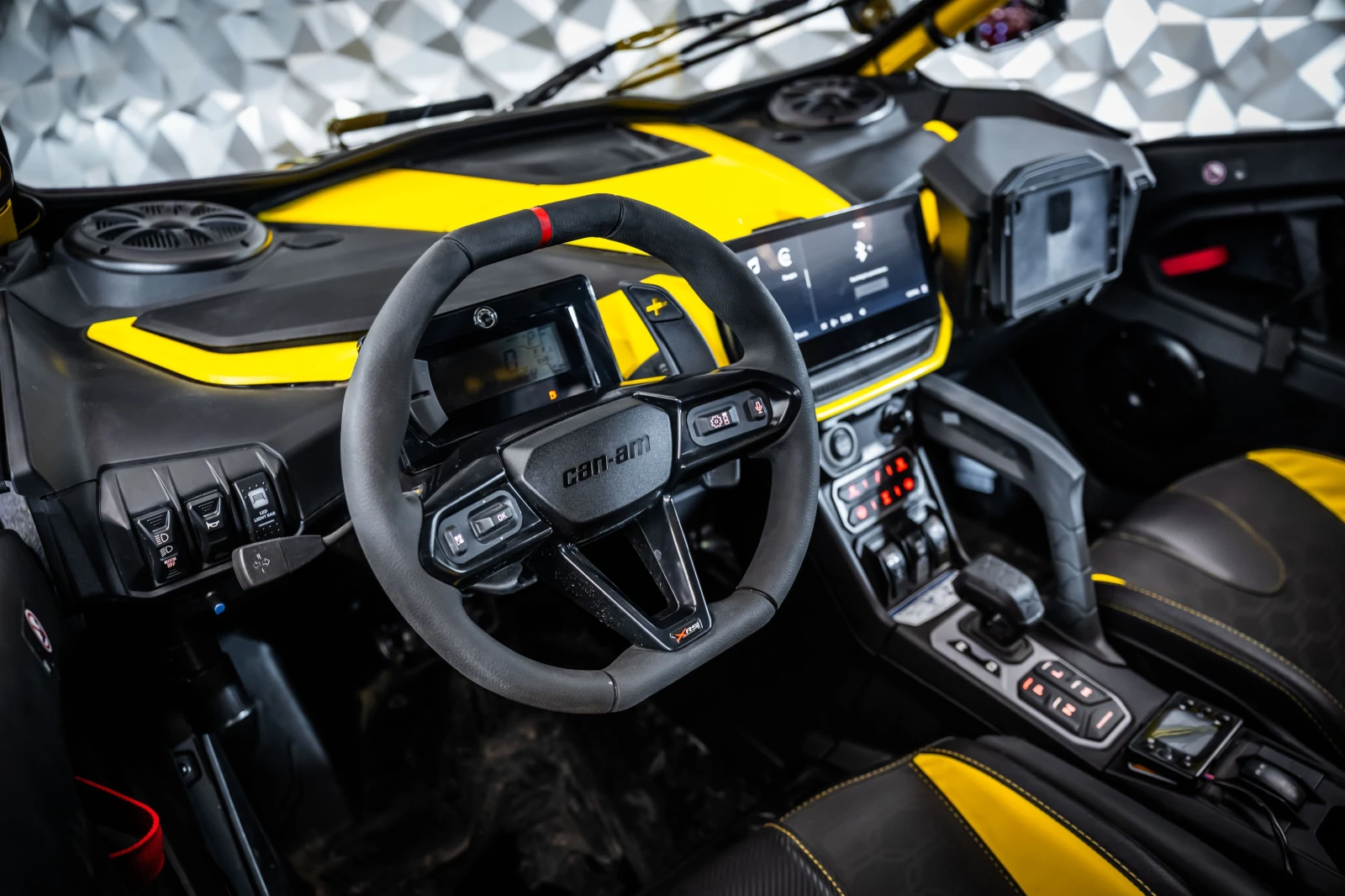 Can-Am Maverick X3 X RS TURBO 4WD, снимка 12 - Мотоциклети и мототехника - 55543303