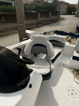 Моторна яхта ACM Dufour Hurricane 192RL coastal edition , снимка 7