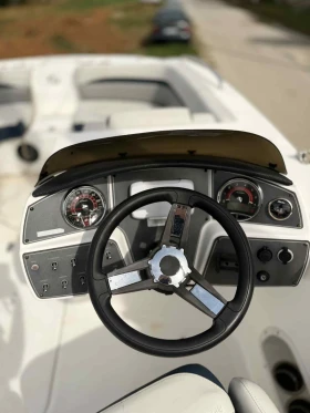 Моторна яхта ACM Dufour Hurricane 192RL coastal edition , снимка 8