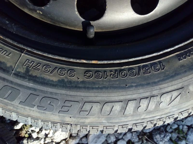 Гуми с джанти Bridgestone 195/60R16, снимка 6 - Гуми и джанти - 32378436