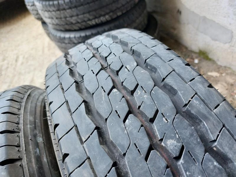 Гуми Летни 205/70R15, снимка 5 - Гуми и джанти - 37112341