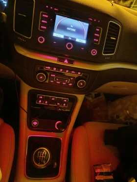 VW Sharan 7 места, снимка 14