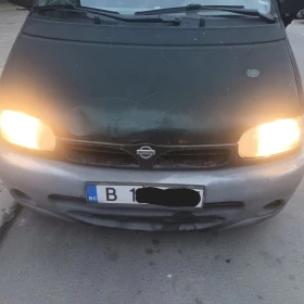 Nissan Serena, снимка 1