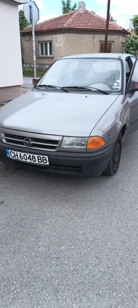 Обява за продажба на Opel Astra 1.6 ~2 000 лв. - изображение 1