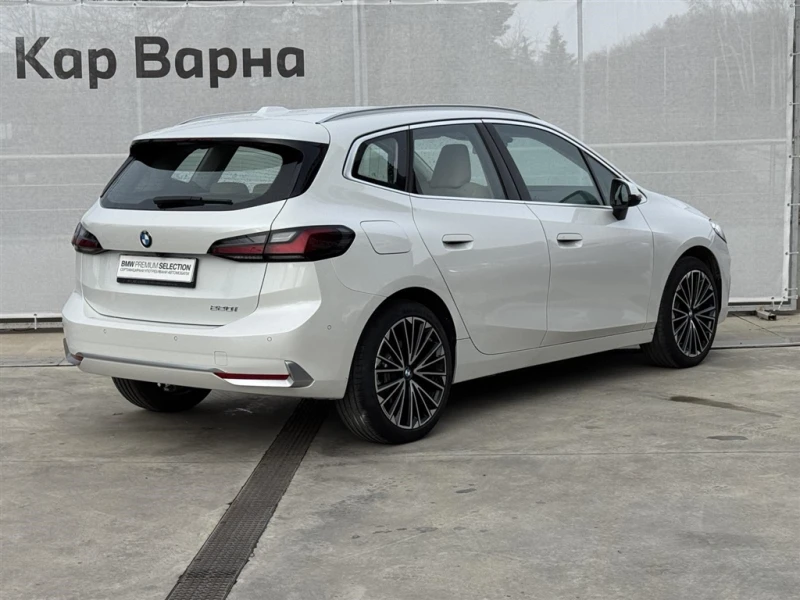 BMW 220 Active Tourer, снимка 2 - Автомобили и джипове - 48423453