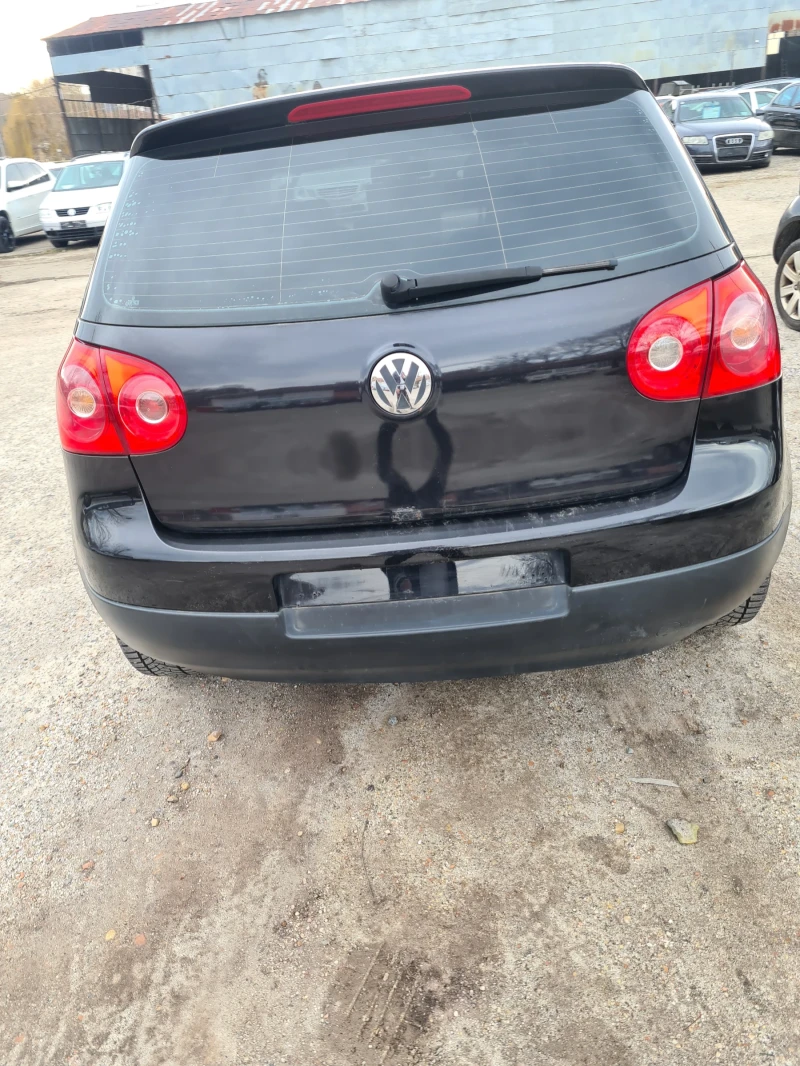 VW Golf 5, снимка 2 - Автомобили и джипове - 48669276