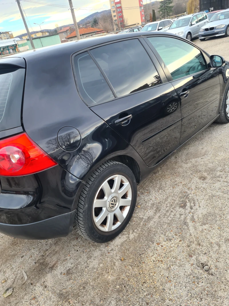 VW Golf 5, снимка 3 - Автомобили и джипове - 48669276