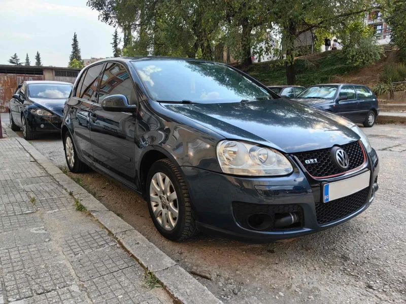 VW Golf V, снимка 7 - Автомобили и джипове - 48773034