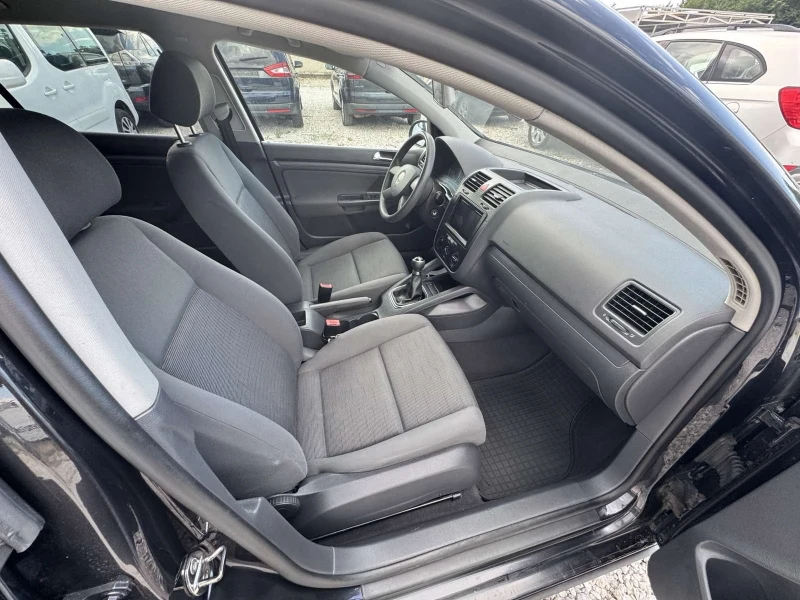 VW Golf, снимка 10 - Автомобили и джипове - 52946749