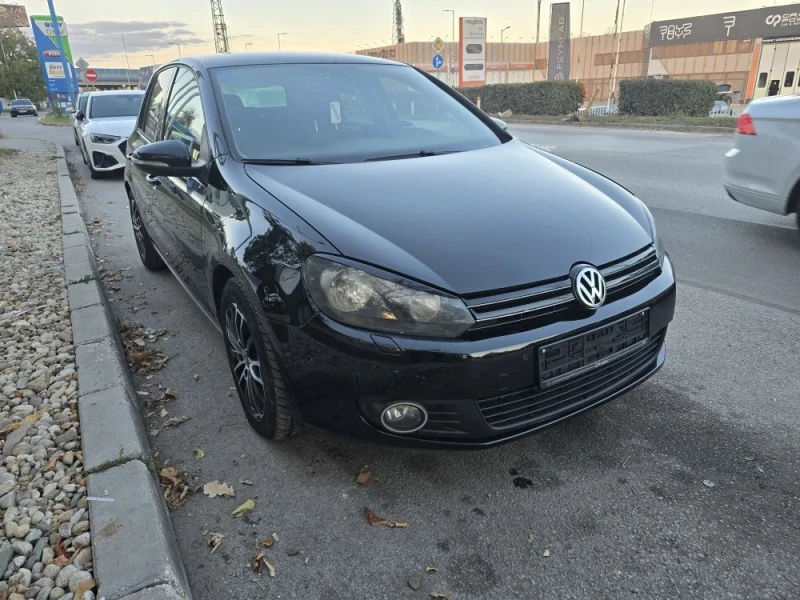 VW Golf 1.6Дизел 2012g  безупречно състояние 