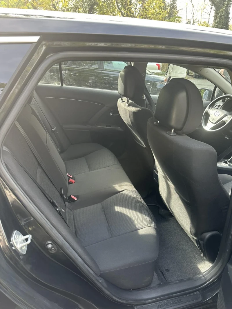 Toyota Avensis 2.2D4D 150 к.с, снимка 4 - Автомобили и джипове - 52453854