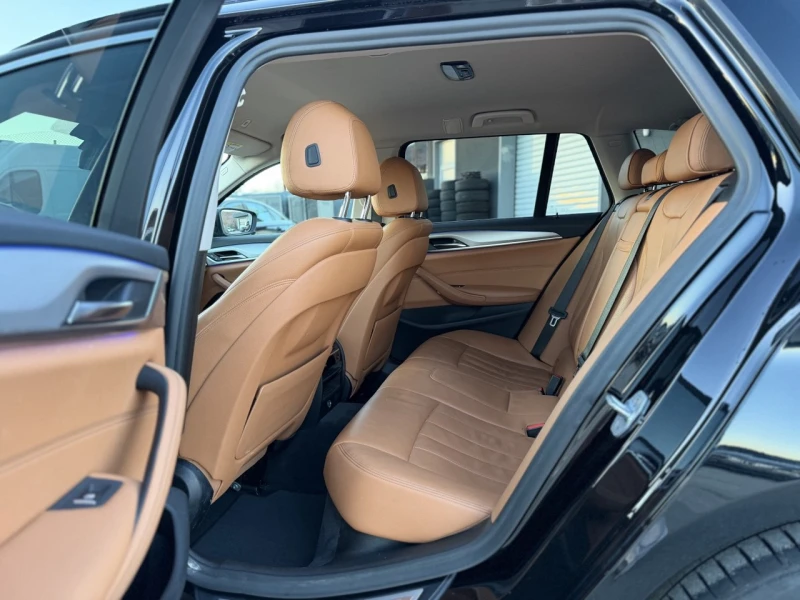 BMW 530 530xDrive -10%, снимка 13 - Автомобили и джипове - 52815889