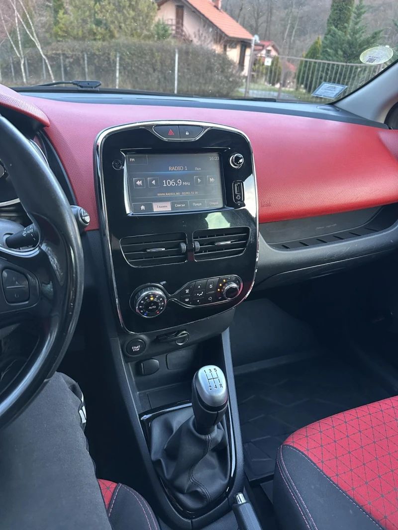 Renault Clio 1.5dci Red Line, снимка 11 - Автомобили и джипове - 52821373