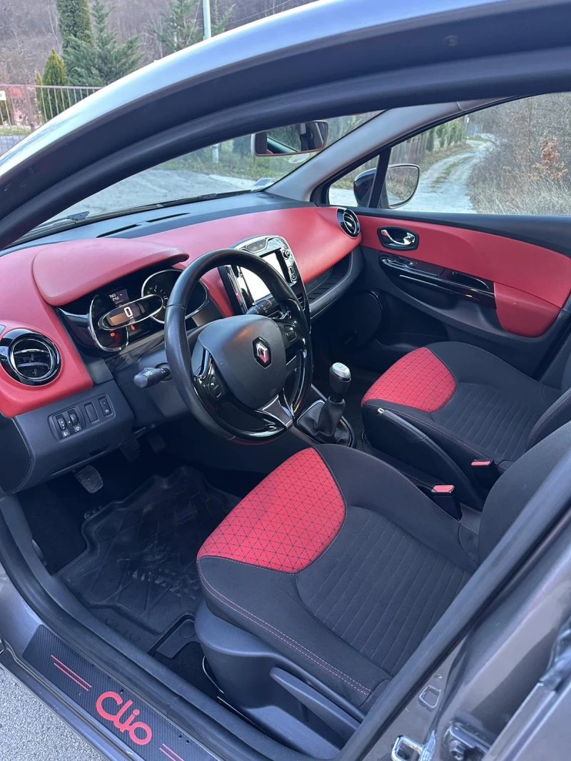 Renault Clio 1.5dci Red Line, снимка 13 - Автомобили и джипове - 52821373