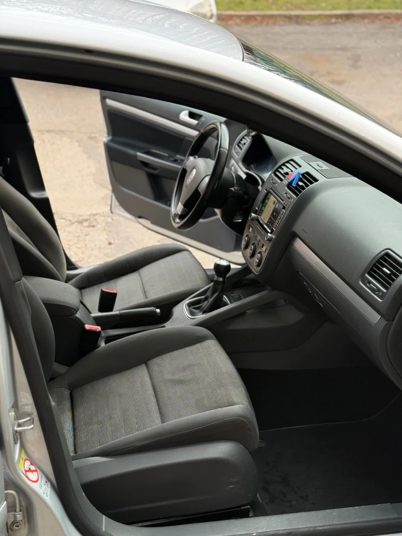 VW Golf, снимка 9 - Автомобили и джипове - 53191217