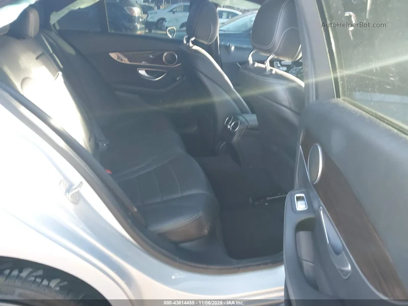 Mercedes-Benz C 300 4matic* Без търг* Крайна цена до БГ, снимка 9 - Автомобили и джипове - 53281697