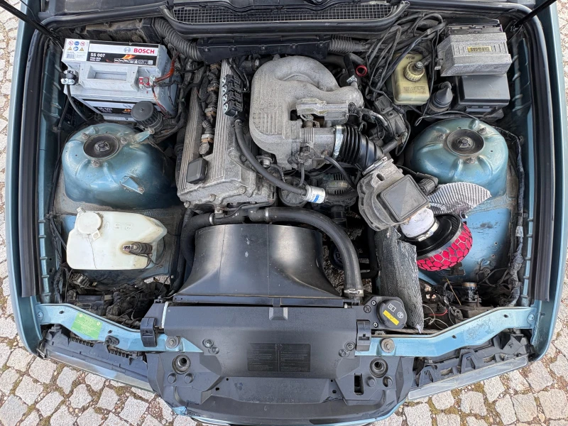 BMW 318 is , снимка 16 - Автомобили и джипове - 53402885