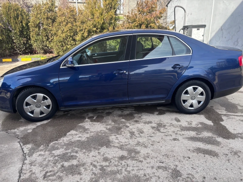 VW Jetta, снимка 3 - Автомобили и джипове - 53476365
