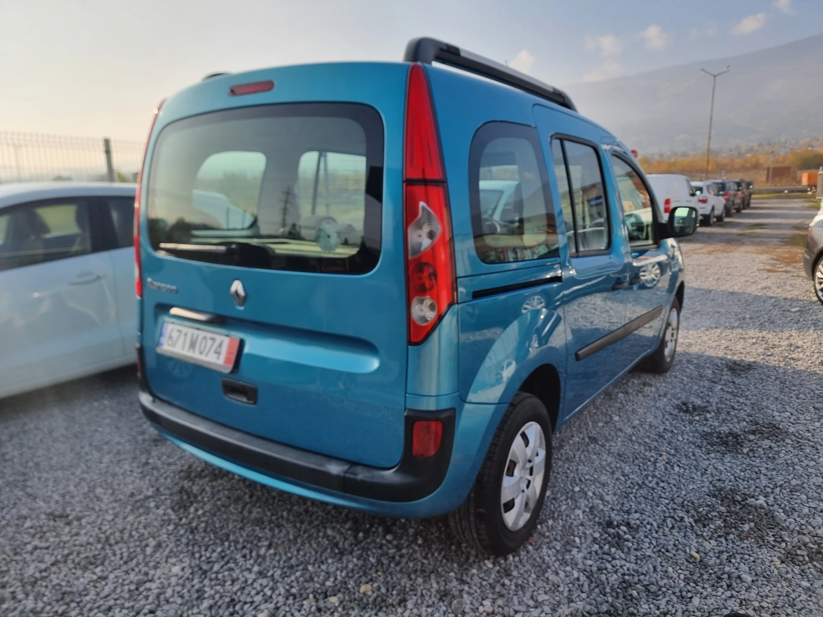 Renault Kangoo 1.5dCi FACE КЛИМАТИК - изображение 3