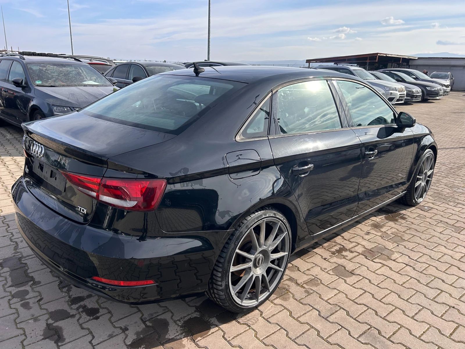 Audi A3 2.0 TDI Limusine NAVI  - изображение 6