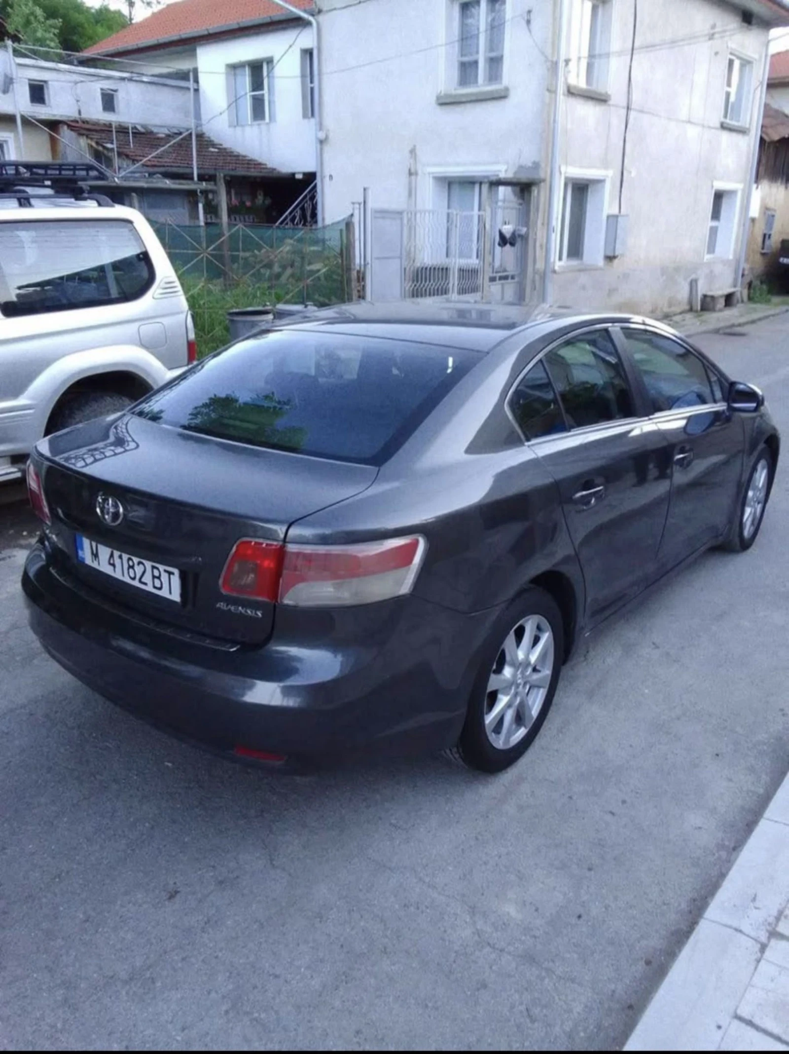 Toyota Avensis  - изображение 6