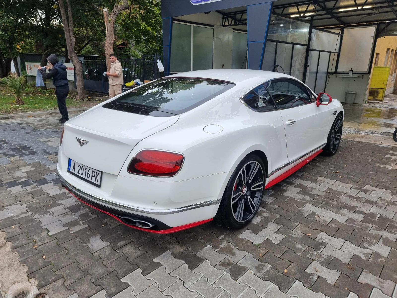 Bentley Continental gt V8S - изображение 4