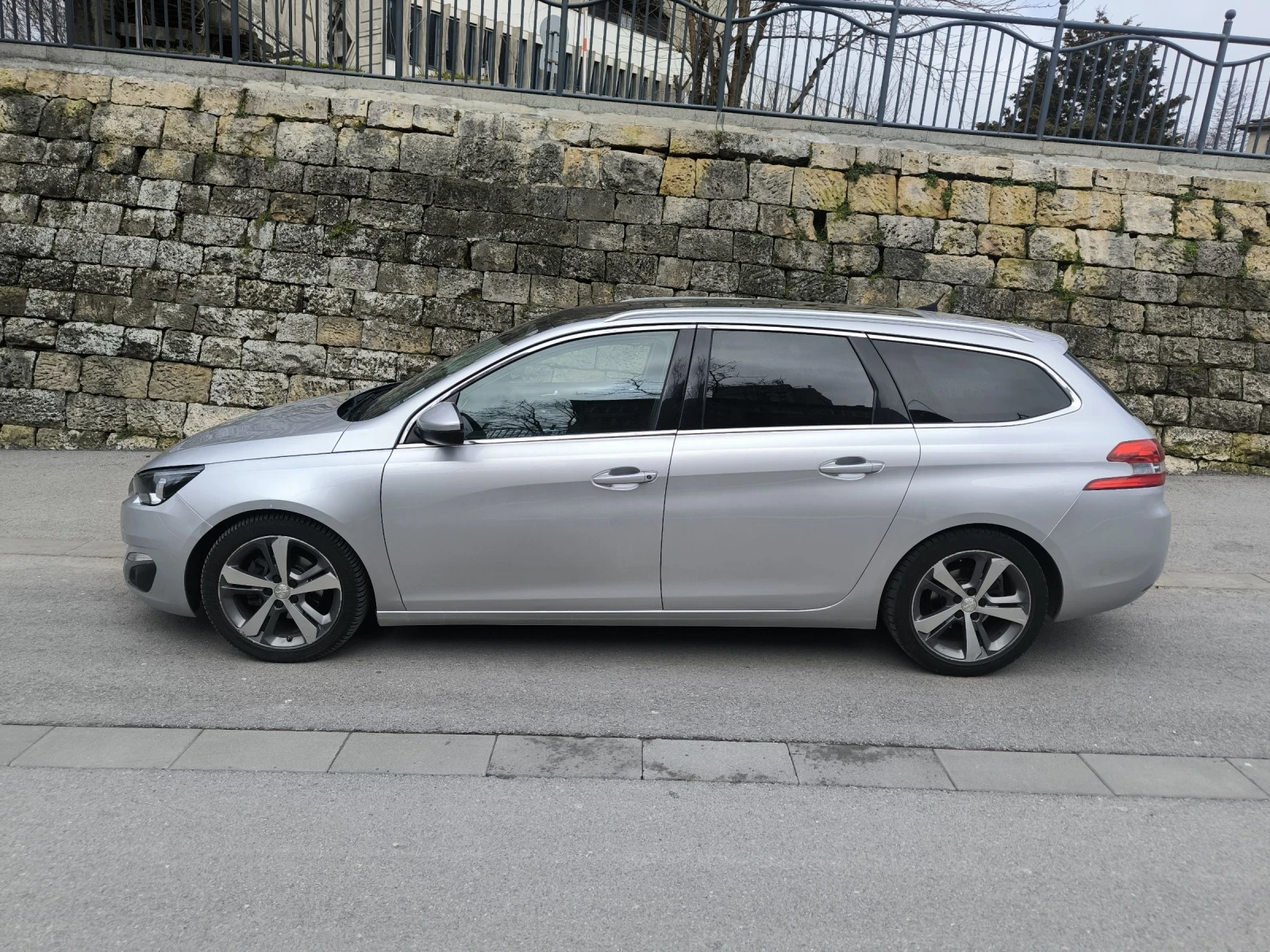 Peugeot 308 SW / ALLURE / PANORAMA / AUTOMATIC | Mobile.bg � ����������� 6