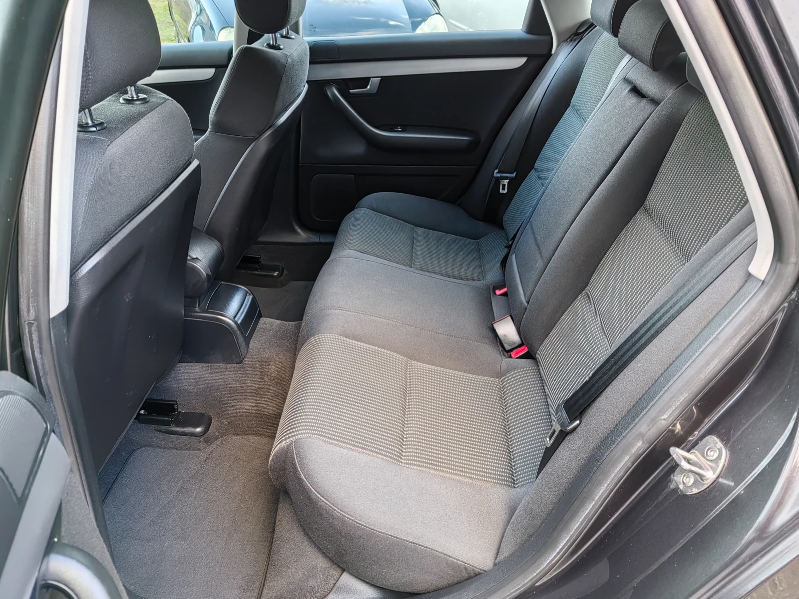 Audi A4 1.9tdi 116ps - изображение 10