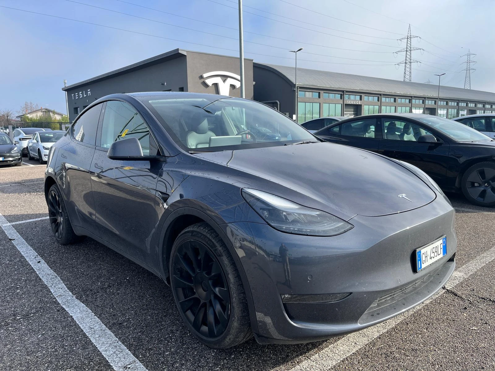 Tesla Model Y  4х4 Европейска Гаранция
