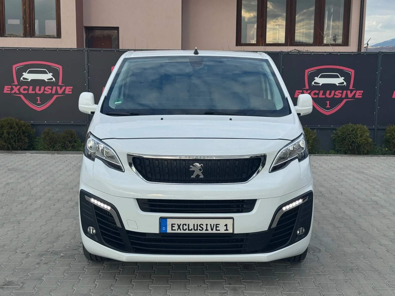 Peugeot Expert PREMUIM L1 WEBASTO AVTOMAT, снимка 8 - Автомобили и джипове - 53993161