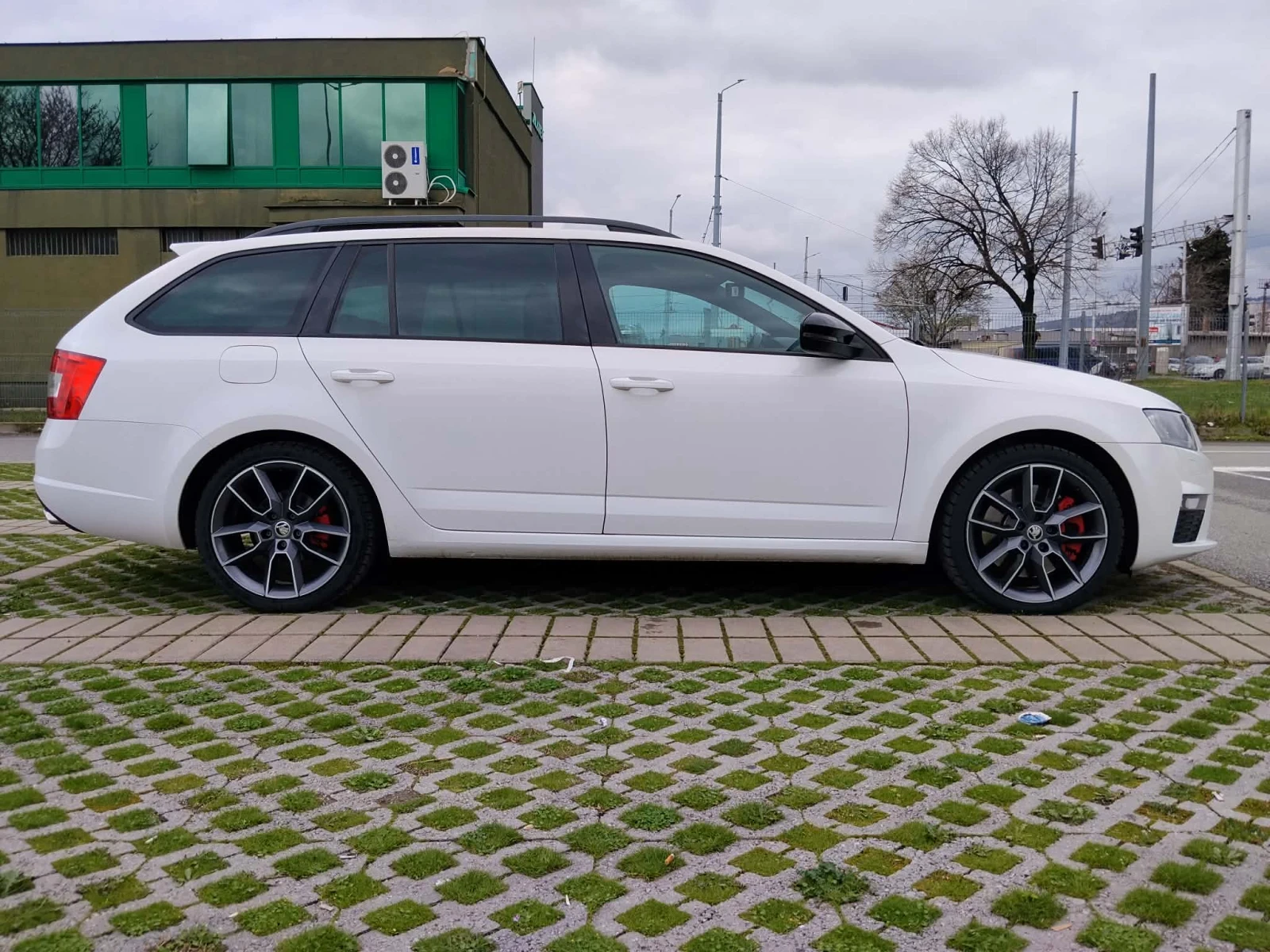 Skoda Octavia, снимка 3 - Автомобили и джипове - 54087477