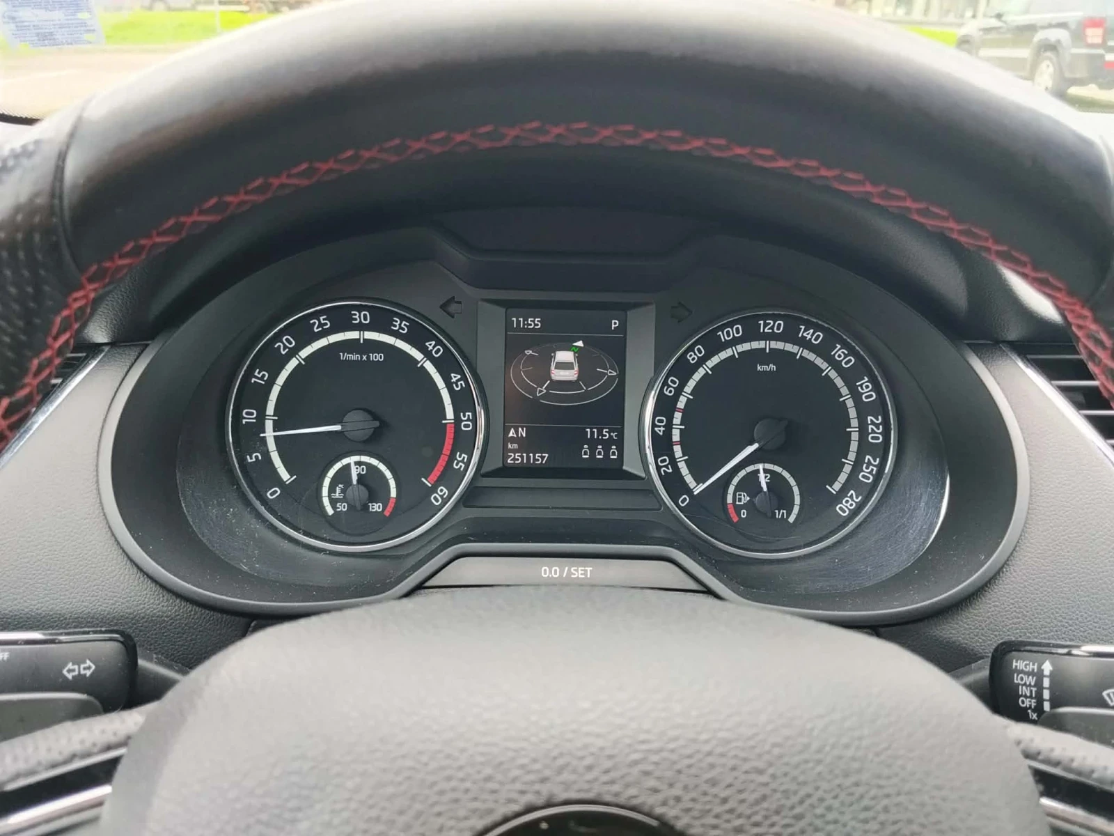 Skoda Octavia, снимка 15 - Автомобили и джипове - 54087477