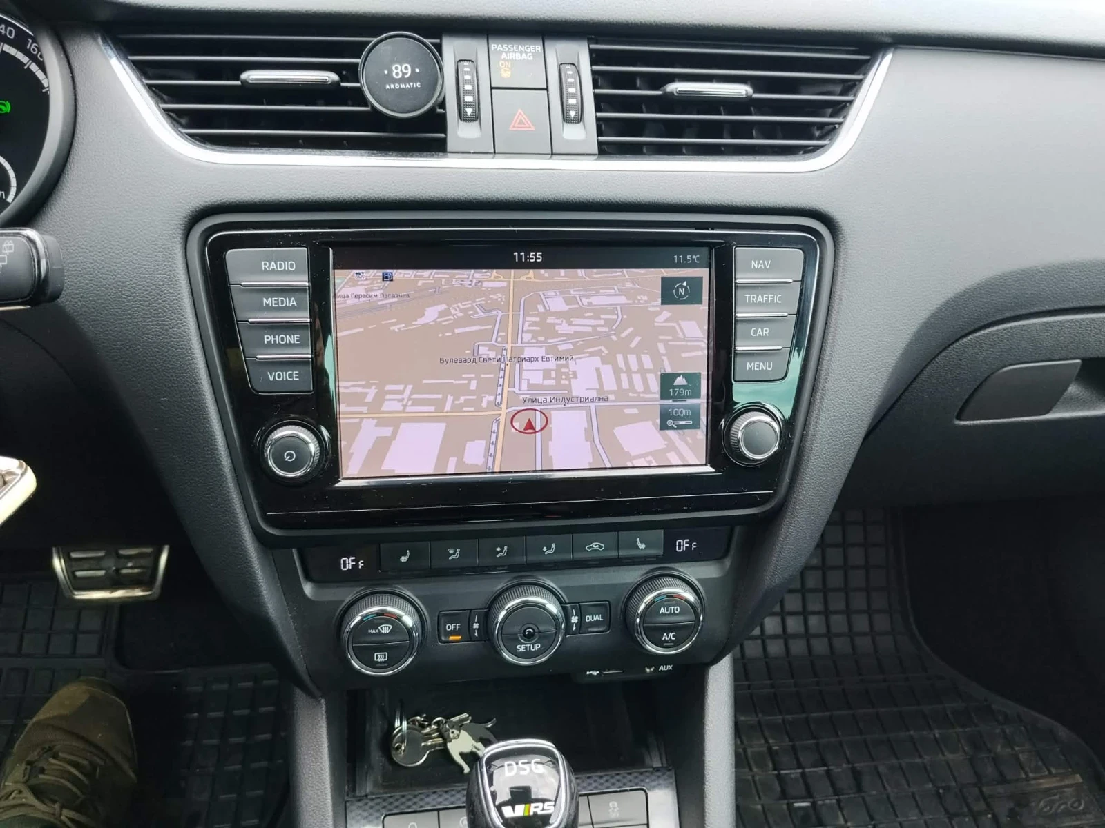 Skoda Octavia, снимка 12 - Автомобили и джипове - 54087477