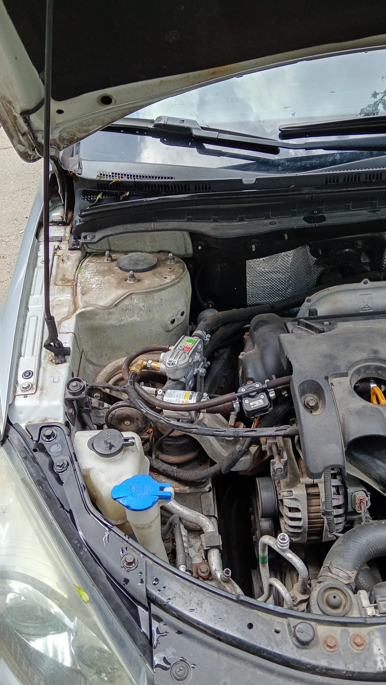 Hyundai I30 1.4 CW  LPG, снимка 7 - Автомобили и джипове - 54520768