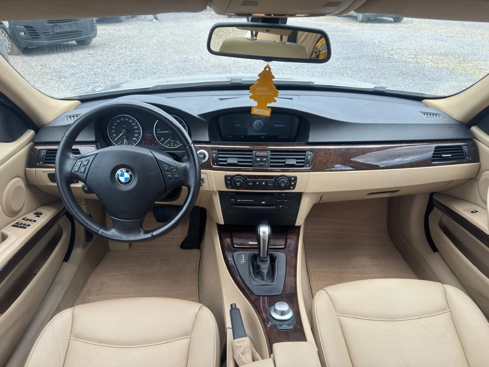 BMW 320 * МНОГО ЗАПАЗЕНО * , снимка 13 - Автомобили и джипове - 54635652