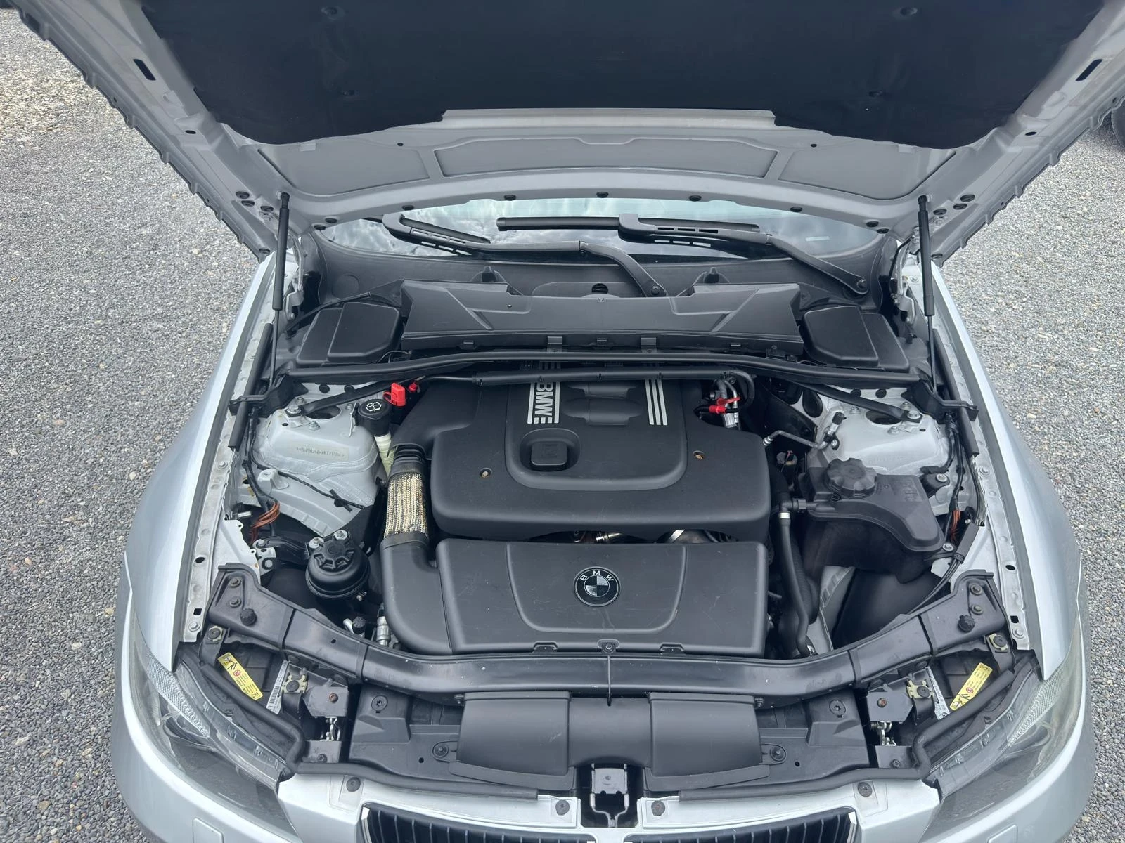 BMW 320 * МНОГО ЗАПАЗЕНО * , снимка 17 - Автомобили и джипове - 54635652